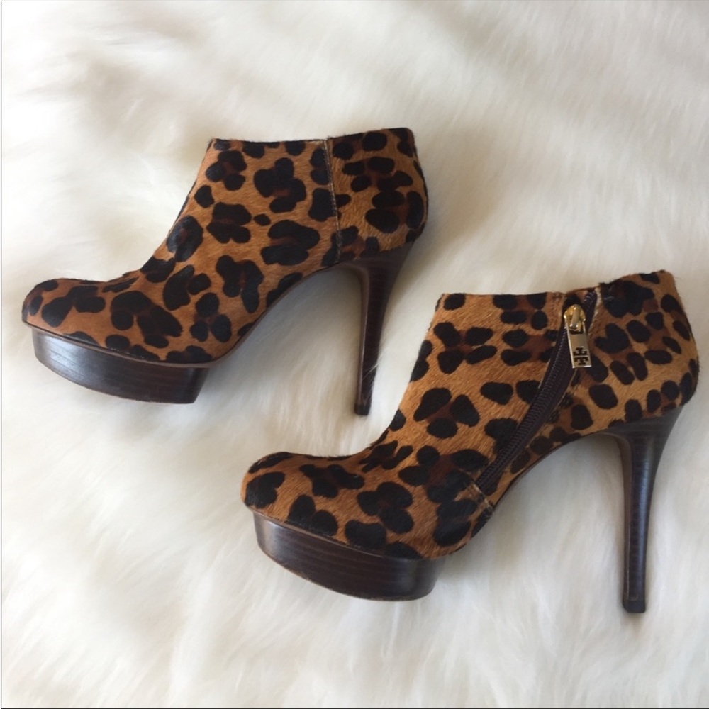 Tory Burch | Leopard Print Pony Hair Platform Ankle Booties | 8.5